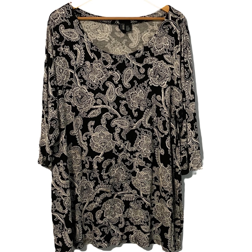 Paisley black & white tunic